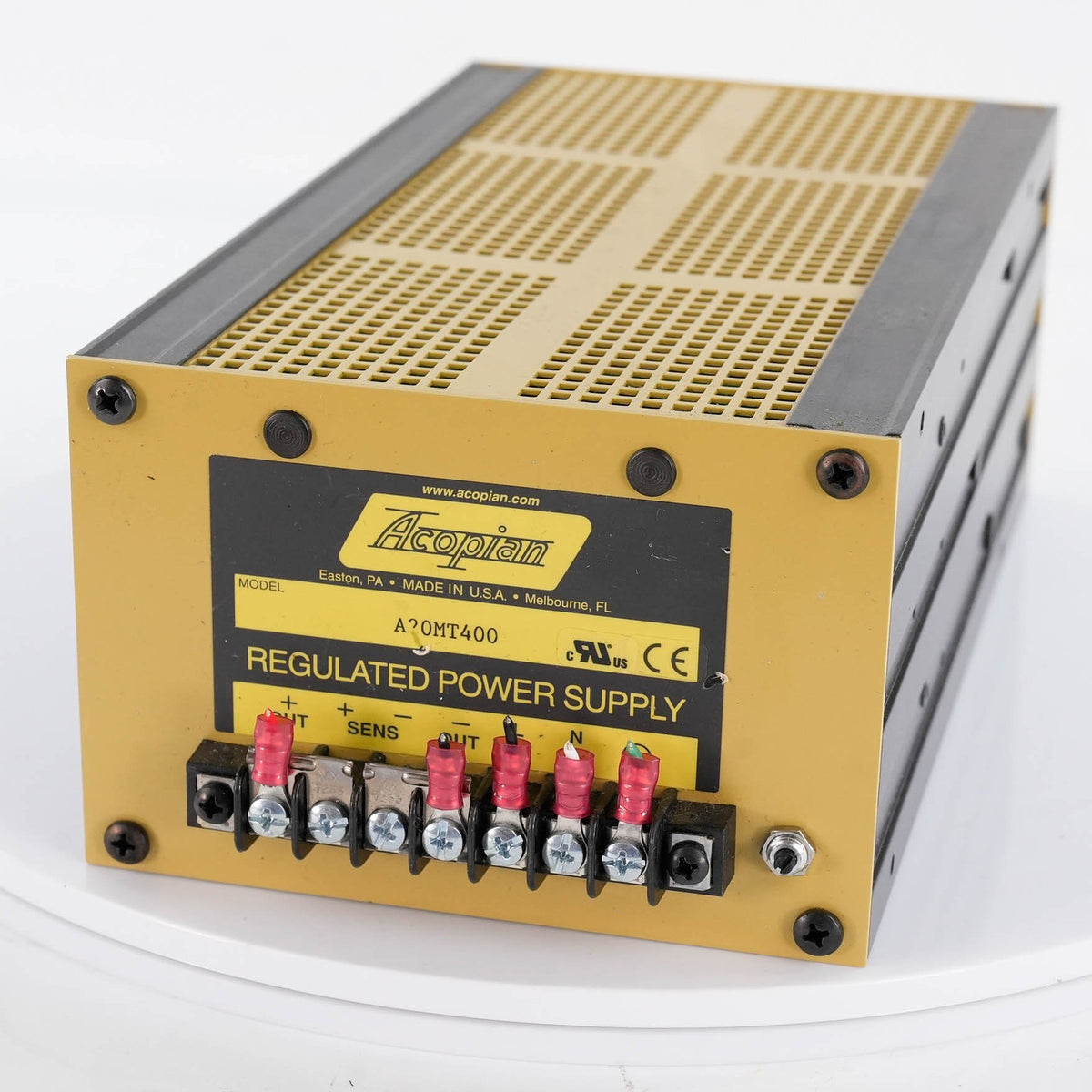 Acopian A20MT400 Linear Power Supply 20V 4A 105-125VAC 50/400Hz A20MT400 Case M