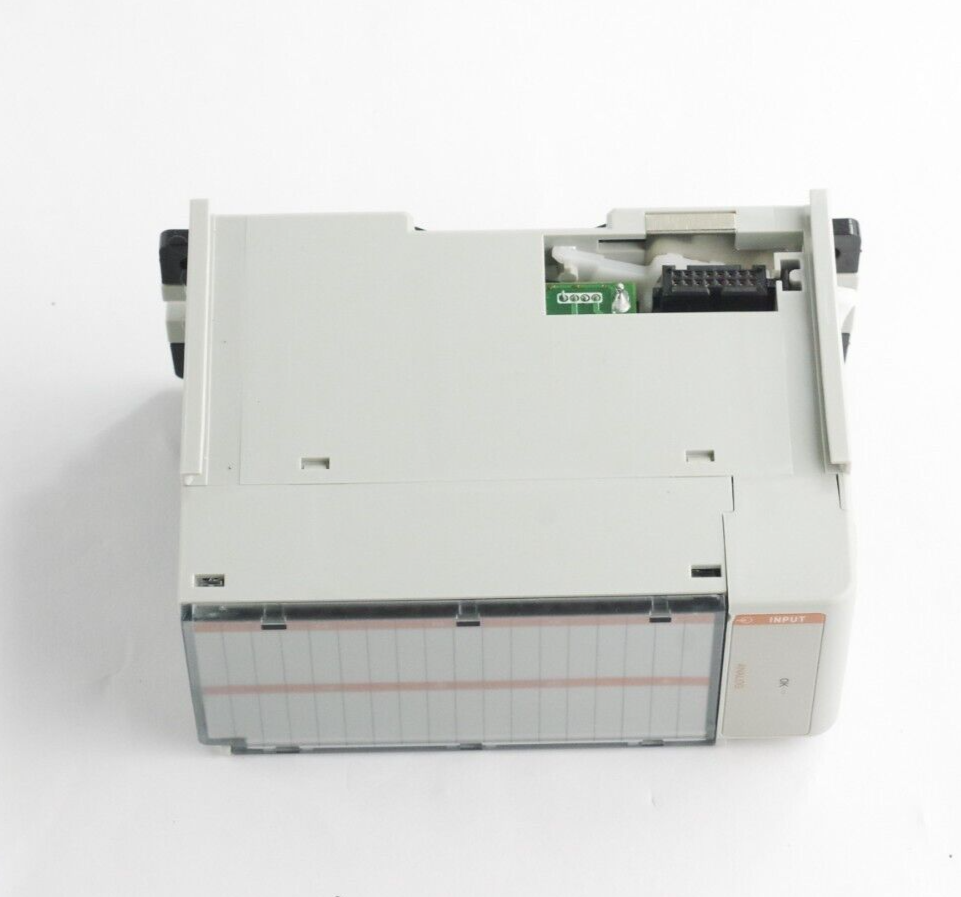 Allen Bradley 1769-IF8 SER. A F/W 2.1 24VDC 0.12A - No Box