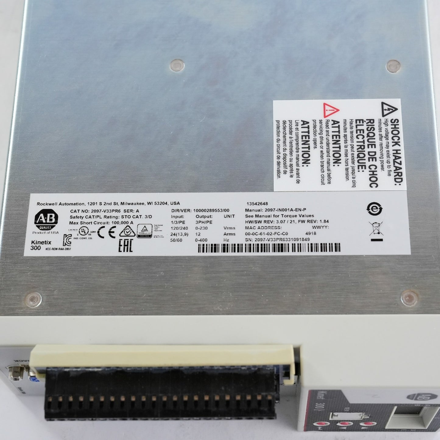 Allen Bradley 2097-V33PR6 Ser A Kinetix 300 Series Servo Drive 2097V33PR6