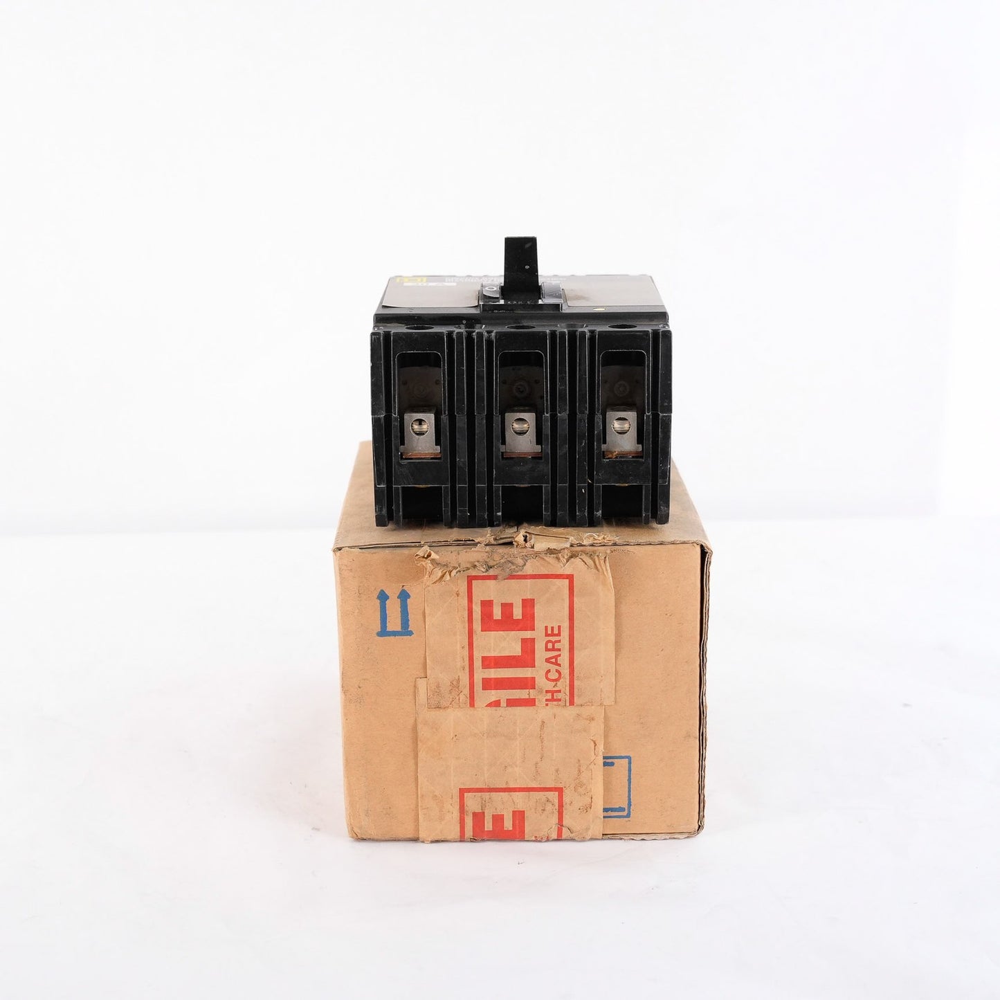 Square D FAL32020 Circuit Breaker 3 Pole 240-250V - Open Box