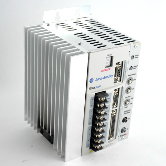 Allen Bradley Ultra 3000 2098-DSD-020-SE Ser C Servo Drive 100-240 VAC 10-30 AMP