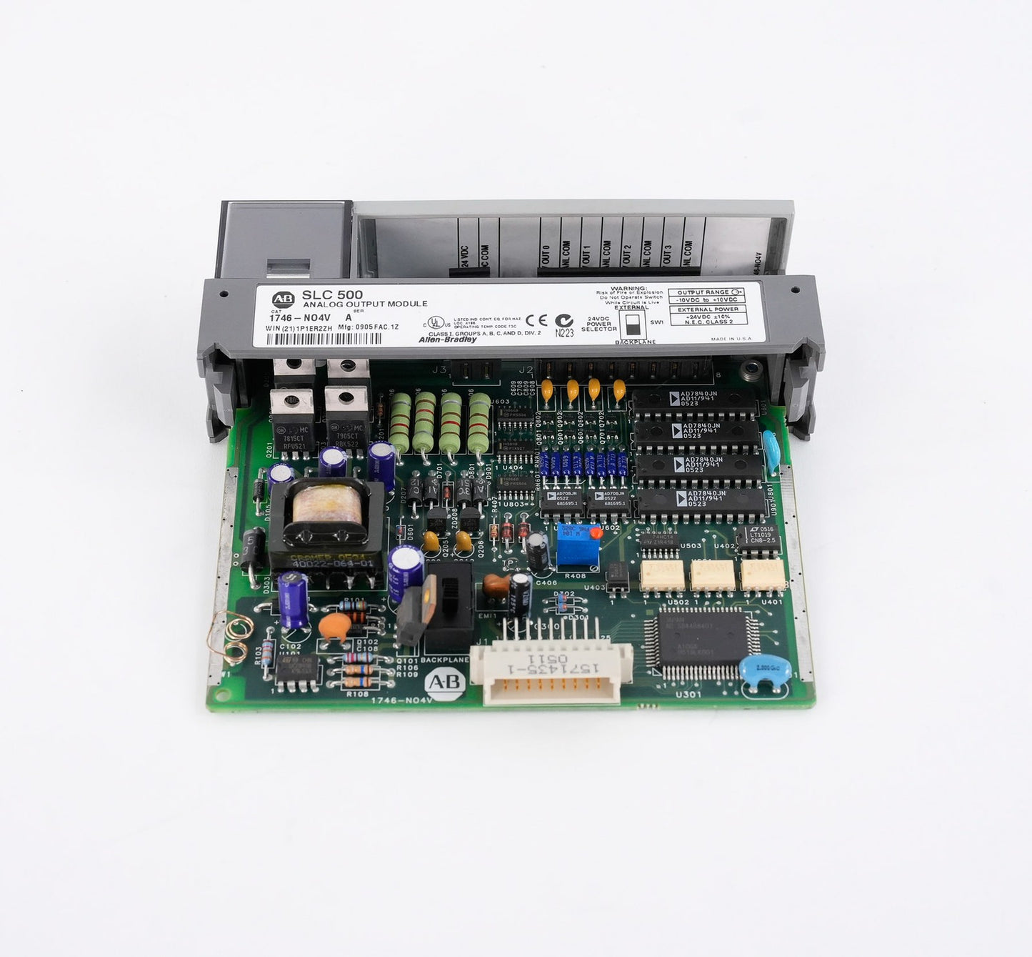 Allen Bradley 1746-NO4V /A SLC 500 Analog Output Module 1746NO4V - Open Box