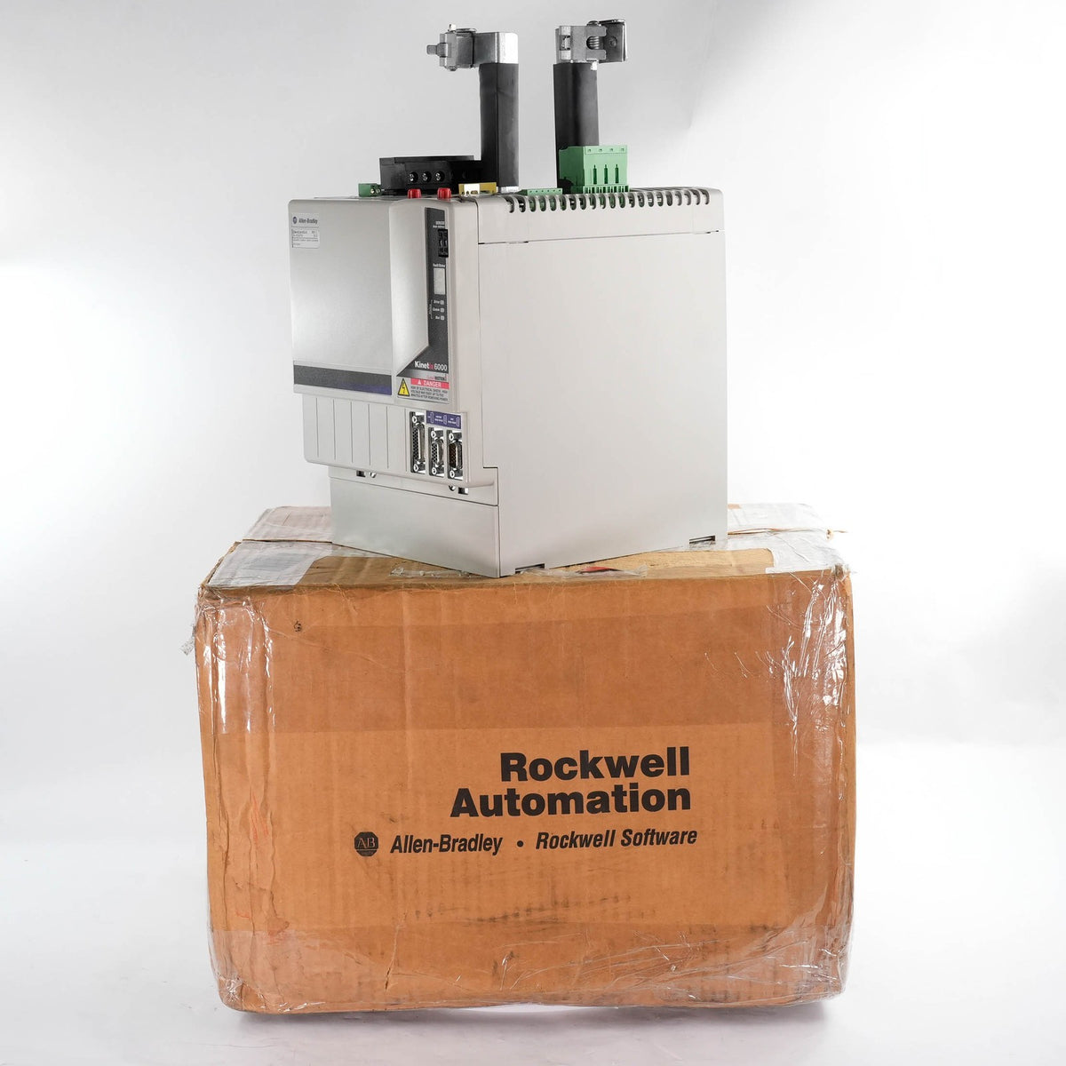 Allen Bradley 2094-BC04-M03-S /C Kinetix 6000 Servo Drive 2094BC04M03S Open Box