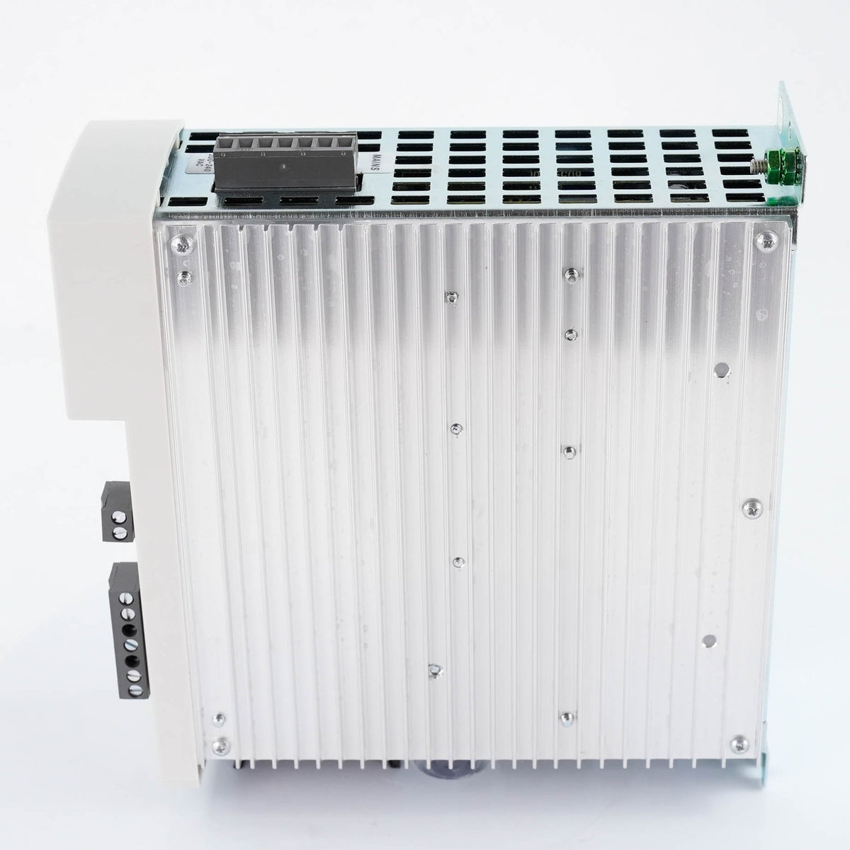 Allen Bradley 2097-V33PR3 Ser A Kinetix 300 Servo Drive 240V 1PH/3PH - No Box