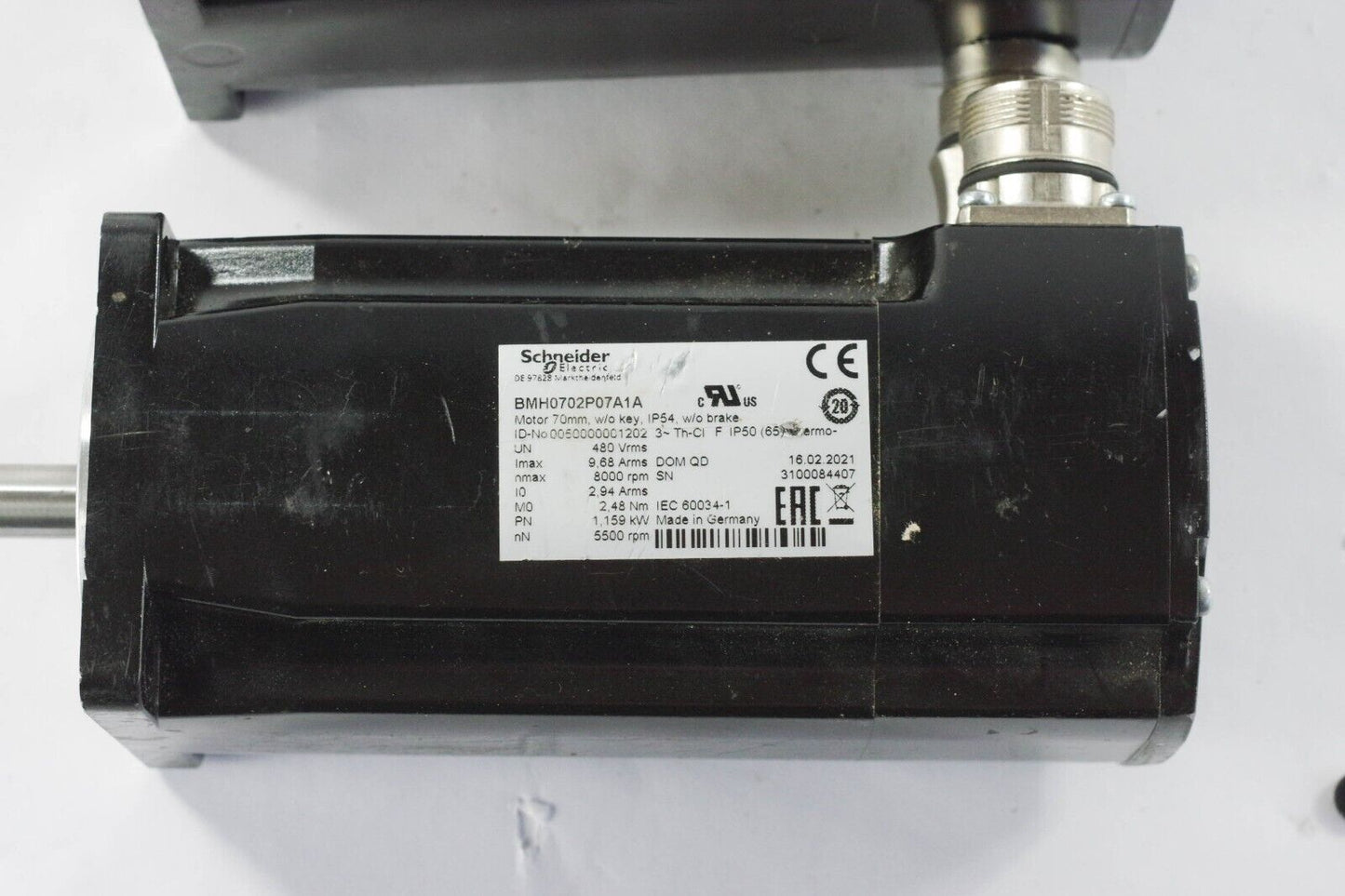 SCHNEIDER ELECTRIC BMH0702P07A1A / BMH 0702 P07A1A Servo Motor