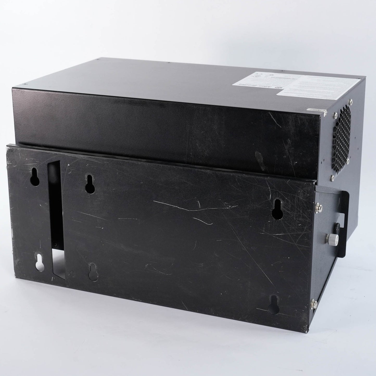 Allen Bradley 1609-D600N Ser A 120VAC 600VA Uninterruptible Power Supply