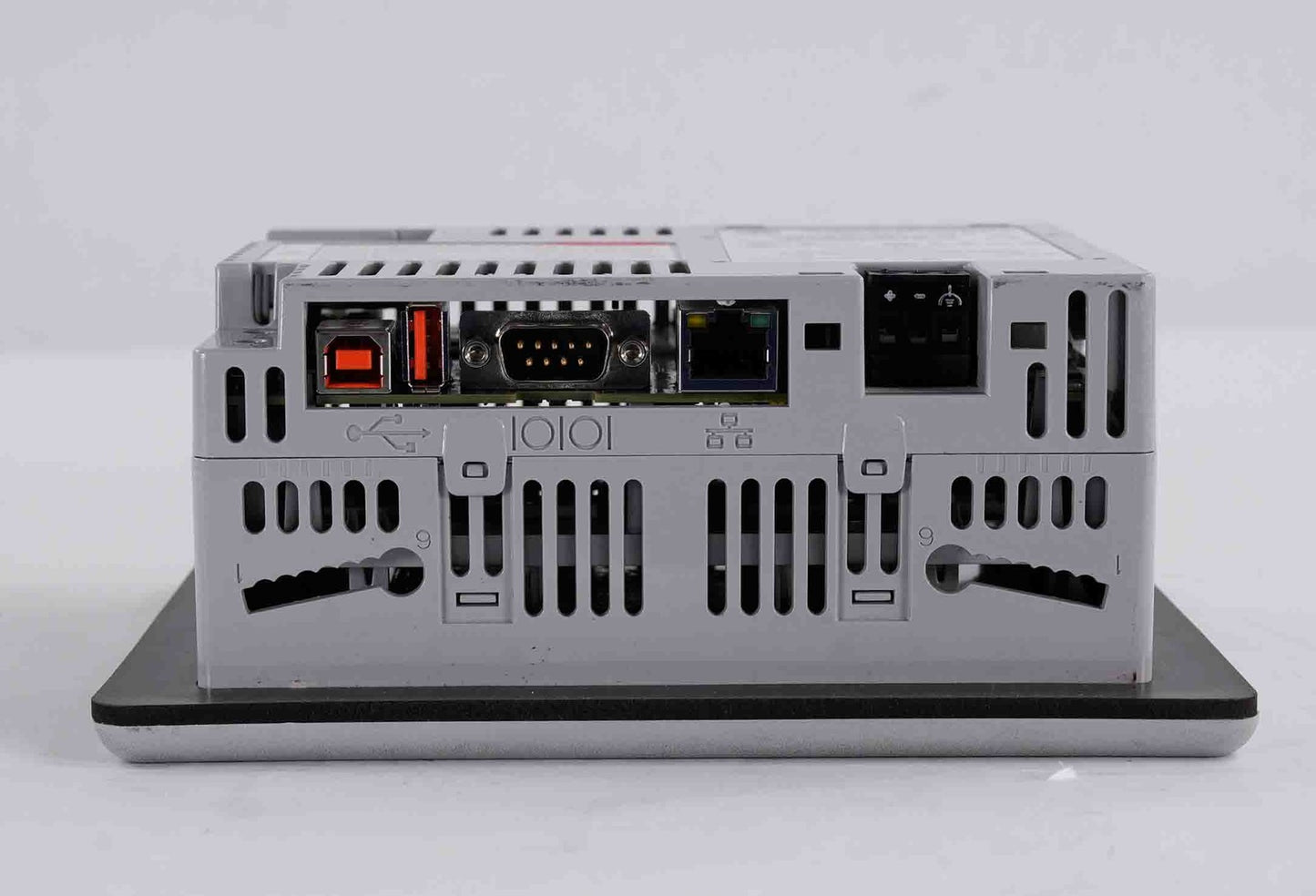 Allen Bradley 2711P-T6C20D8 /A PanelView Plus 600 Display Terminal 2711PT6C20D8