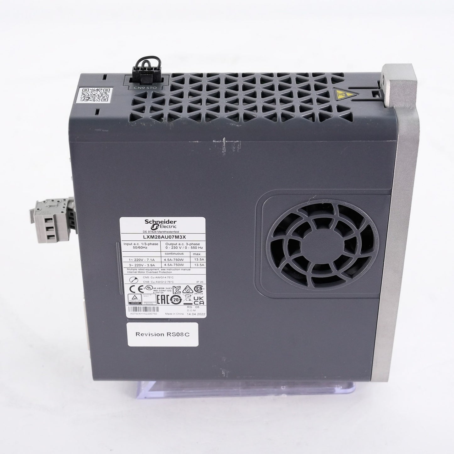 Schneider Electric LXM28AU07M3X Lexium 28 Servo Drive 220V 3-Phase 13.5A