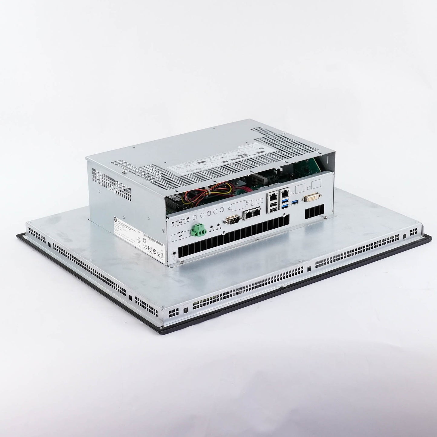 Allen Bradley 6300P-190BAPSTDNB-3CBBW19NNNBNN-NN1S /A VersaView 6300P Panel PC