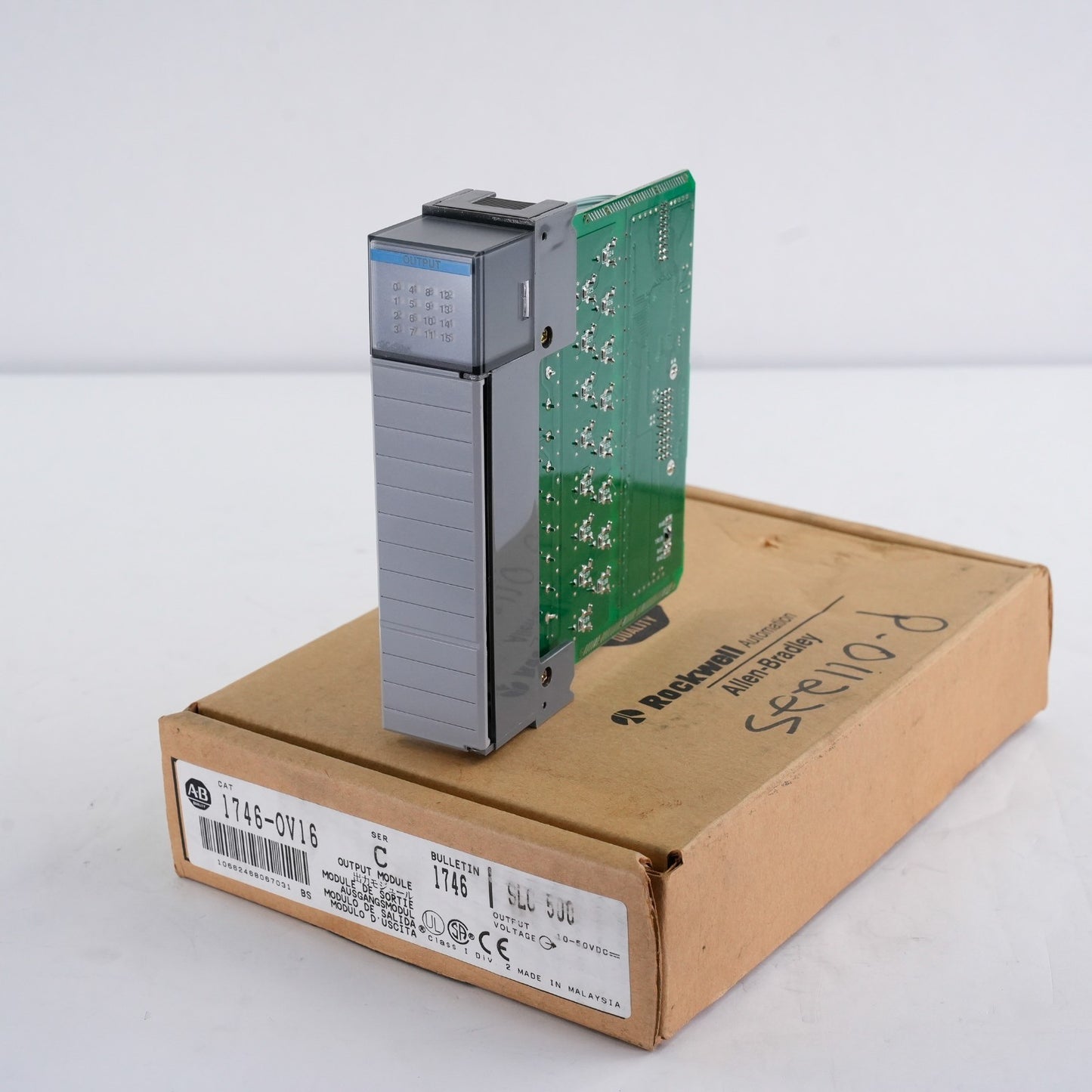 Allen Bradley 1746-OV16 /C SLC 500 Output Module 1746OV16 - Open Box