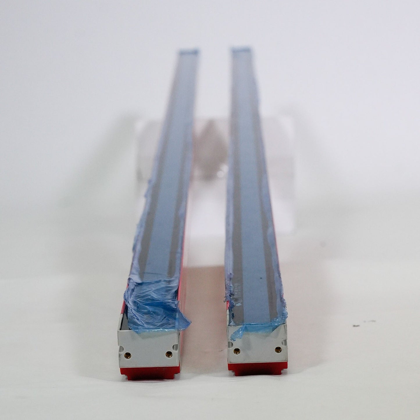 Allen Bradley 450L-B4HN1350YD GuardShield Safety Light Curtain 1350mm (1x)