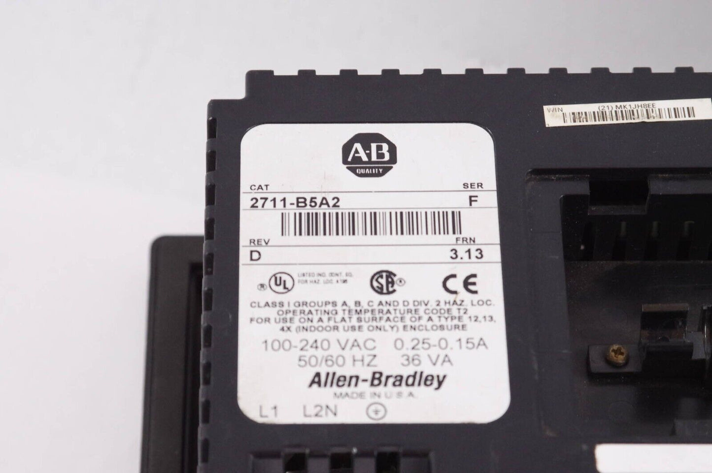 Allen-Bradley 2711-B5A2 / 2711B5A2 Ser F PanelView 550 Operator Interface Panel