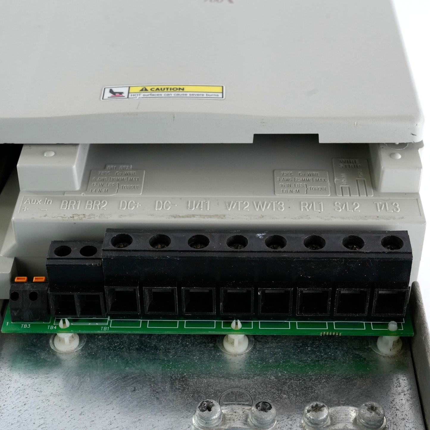 Allen Bradley 20BD065A0AYNAND0 /B PowerFlex 700 480V 3-Phase 50HP AC Drive + HMI