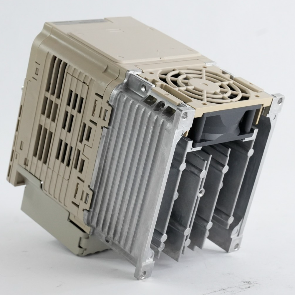 Yaskawa V1000 Series CIMR-VU4A0005FAA Rev D VFD 3PH 380-480V