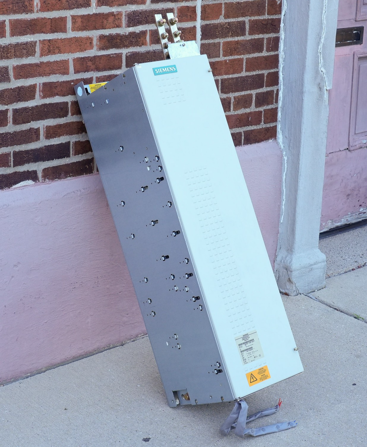 Siemens 6SE7031-7EE85-0AA0 Simovert Masterdrives AC Drive 510-620V