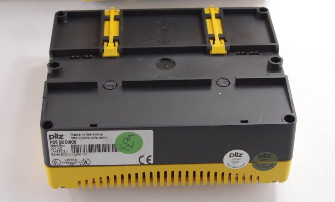 Pilz PSS SB DI808 / PSSSBDI808 Digital Input/output Module