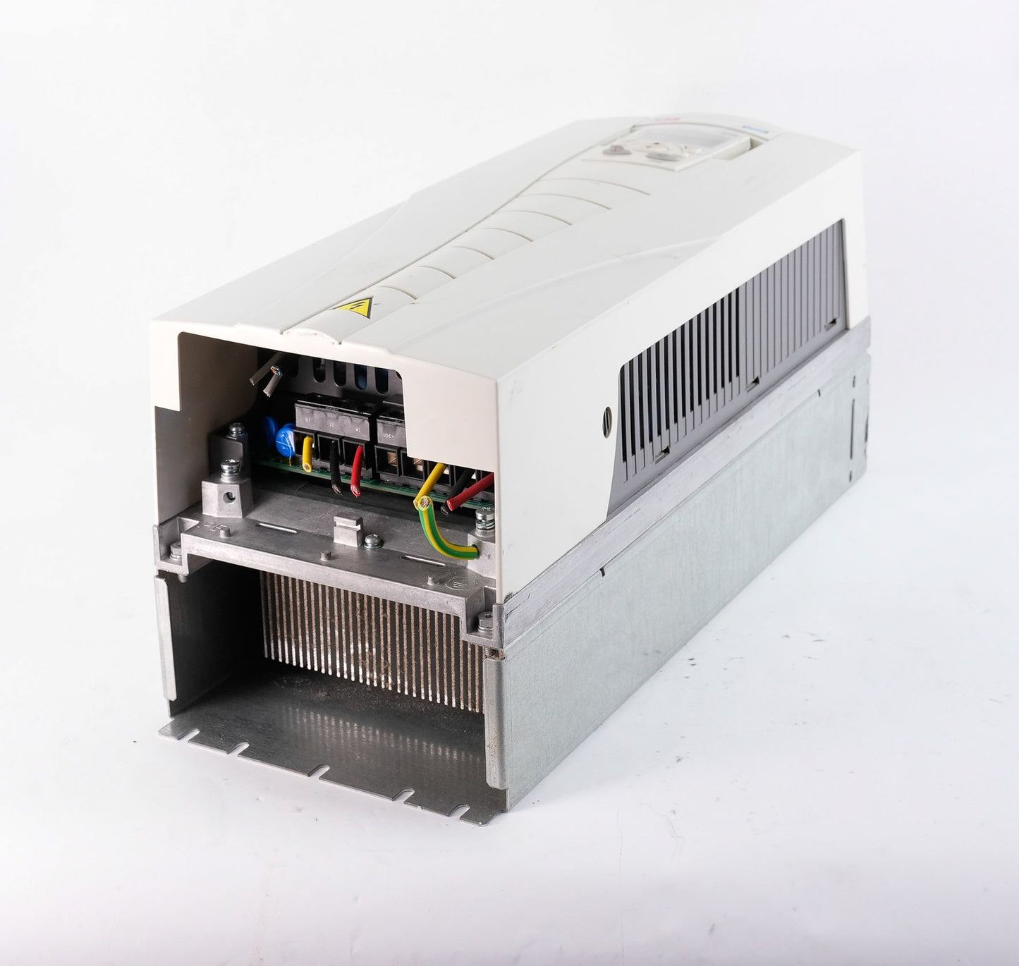 ABB ACX550-U0-038A-4 AC Drive 25HP 480V 38A 100kA ACX550U0038A4