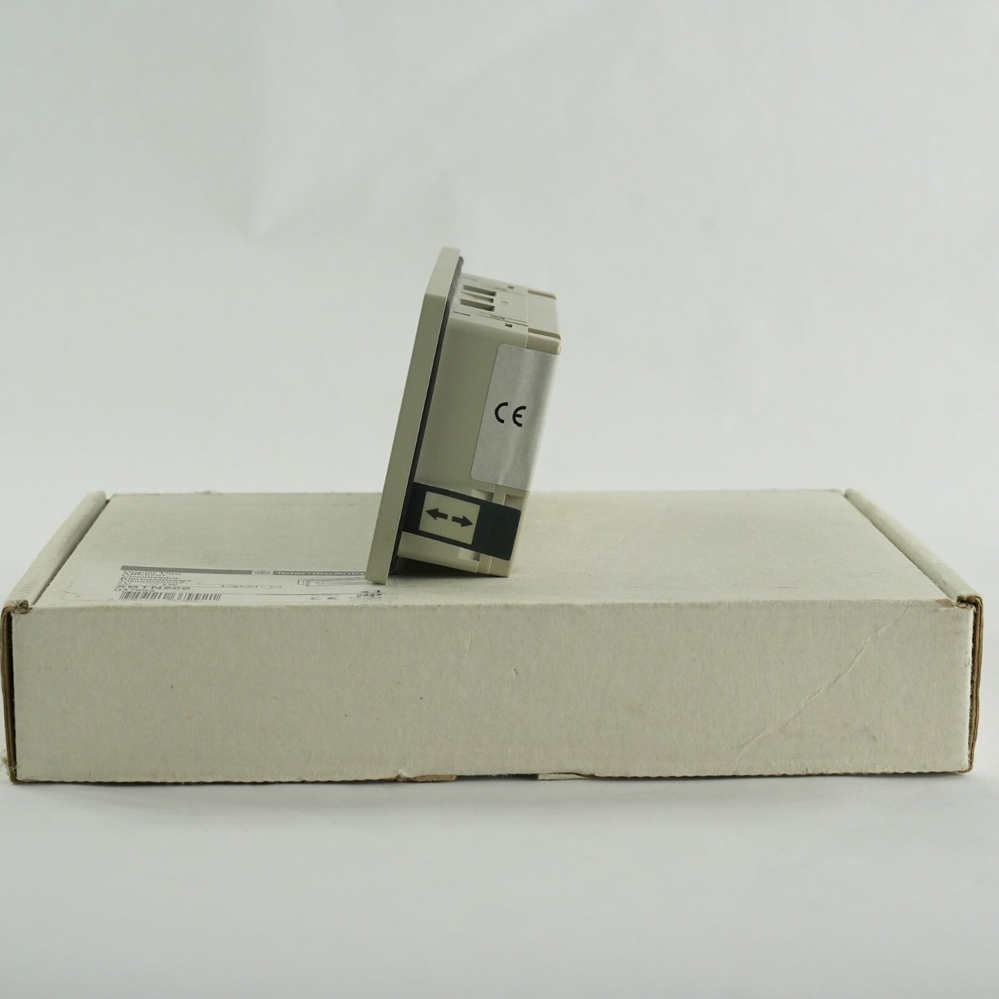 Schneider Electric XBT-N200 Magelis Display Operator Panel - Open Box
