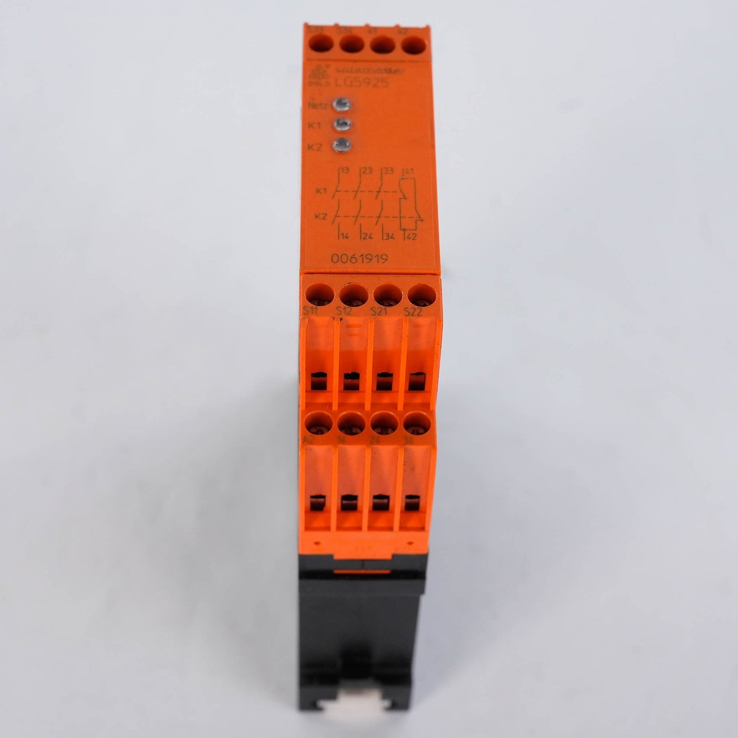 E. Dold & Sohne KG LG5925.48/61 Safety Relay 24VDC LG5925.48_61 LG59254861