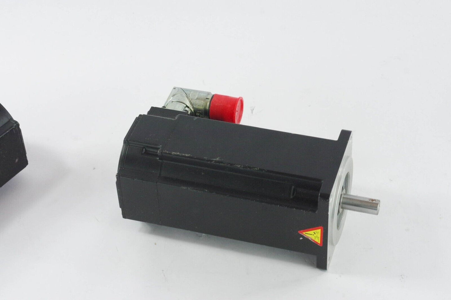 KOLLMORGEN AKM43G-EKCNR-01 / AKM43GEKCNR01  DC Servo Motor - New Surplus