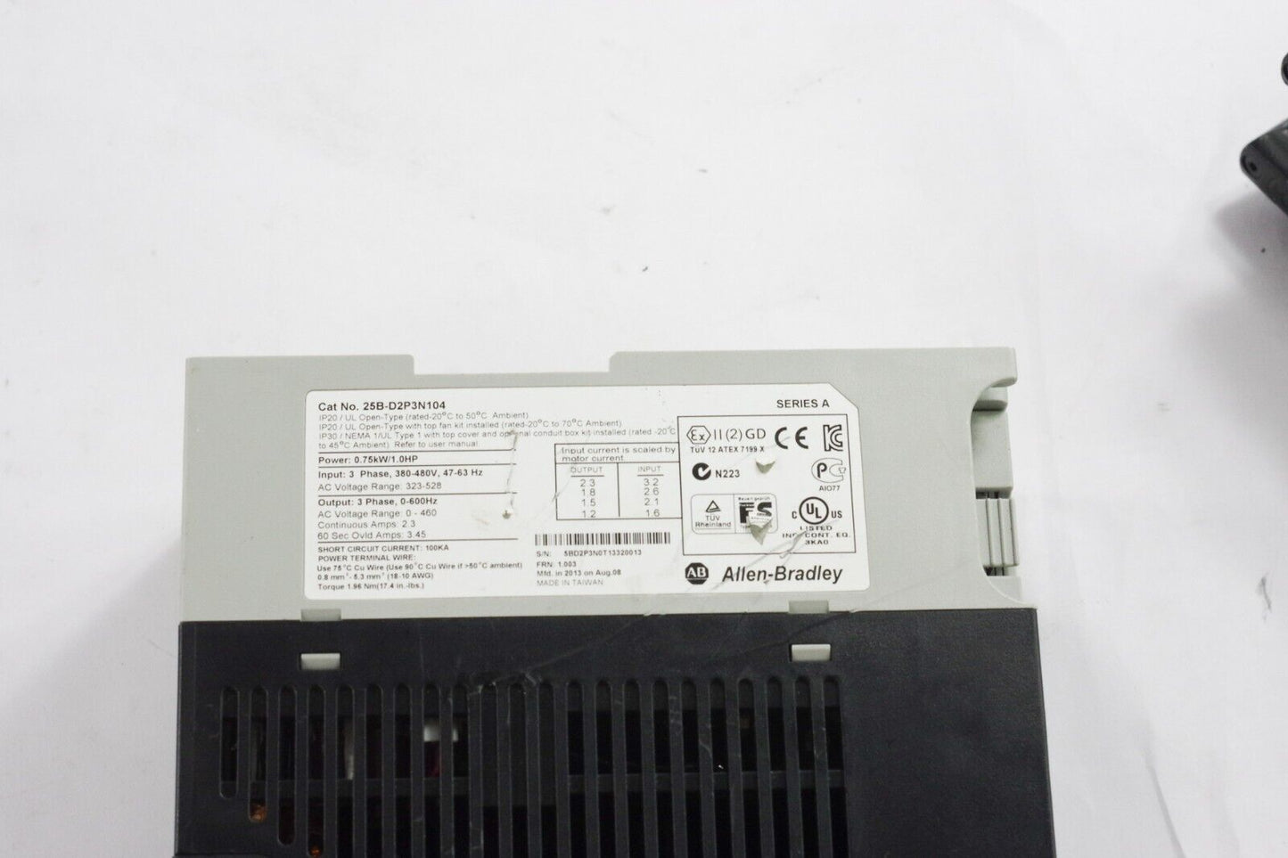 Allen-Bradley 25B-D2P3N104 SER A PowerFlex 525 1hp Ac Drive 480V