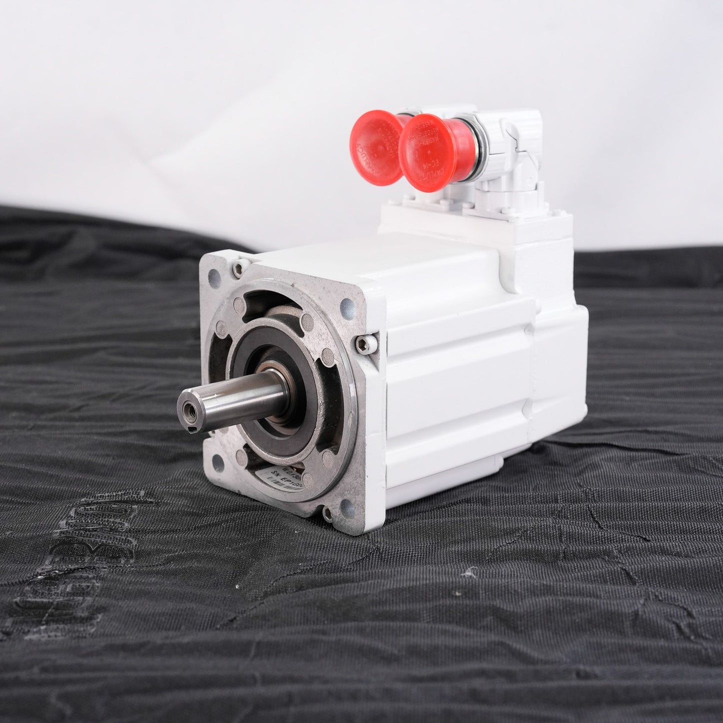 Allen Bradley MPF-A310P-SJ22AA /A Servo Motor 5000RPM 0.73kW MPFA310PSJ22AA