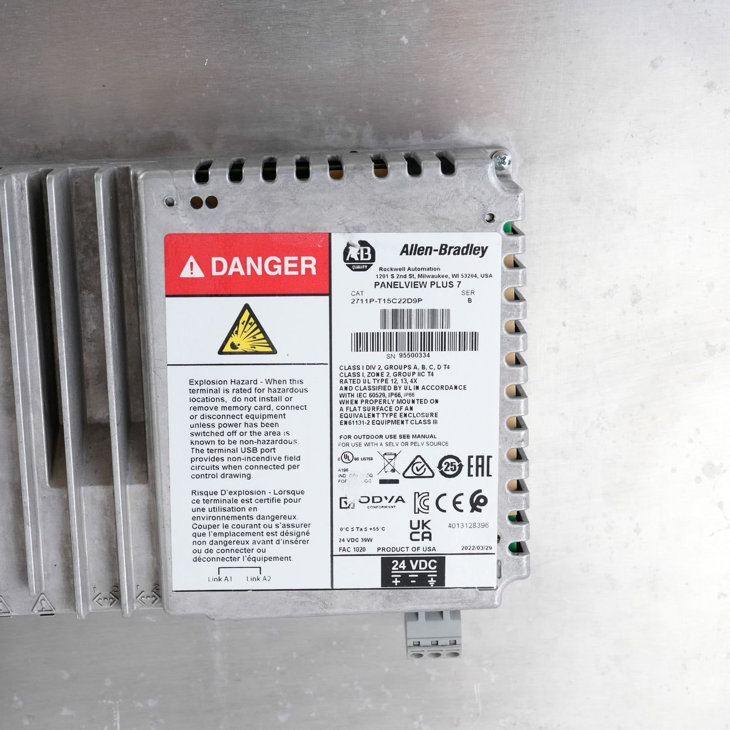 Allen Bradley 2711P-T15C22D9P Series B PanelView Plus 7 Operator Interface 15''