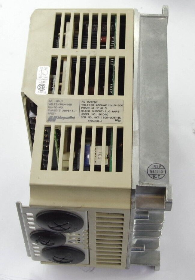 MAGNETEK GPD333 DS040 / GPD333DS040 / GPD333-DS040 AC Drive -For Parts or Repair