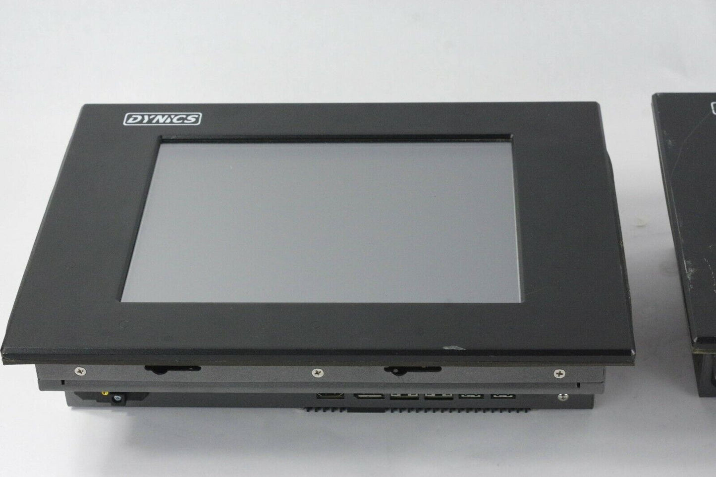 Dynics PV10PTBTMIDJD1AE19TM3 1" PV PANEL MOUNT INDUSTRIAL TOUCHSCREEN PC 4:3