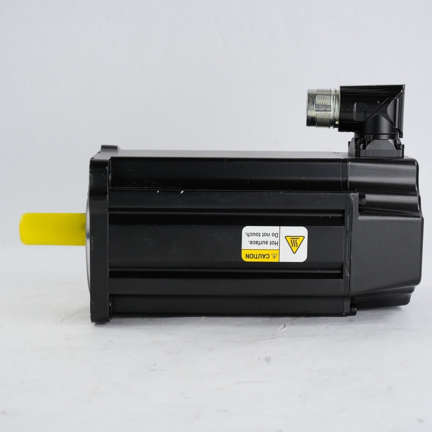 Allen Bradley VPL-B1003F-PJ12AA /A Kinetix VP Low Inertia AC Servo Motor