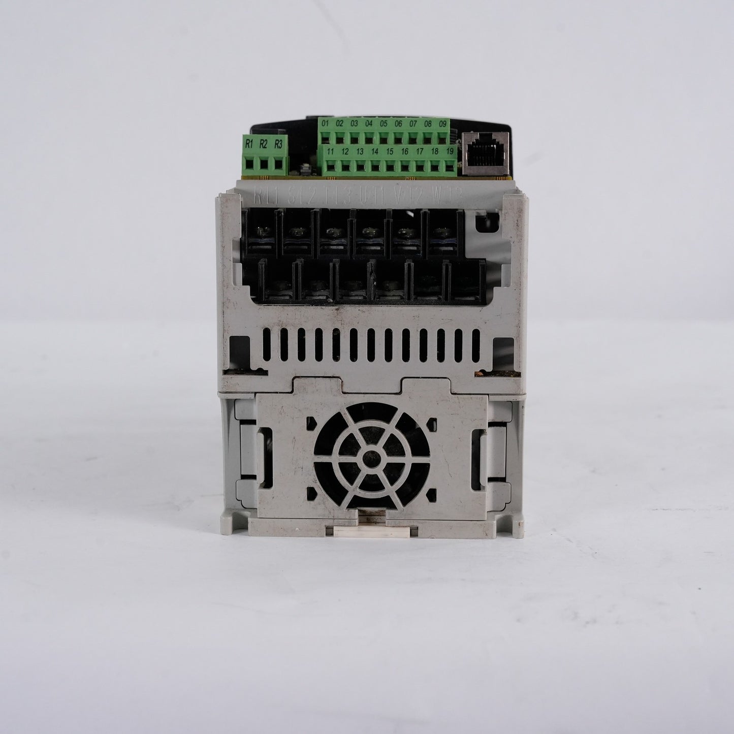 Allen Bradley 22B-D2P3N104 /A PowerFlex 40 1HP AC Drive 22BD2P3N104