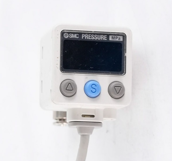 SMC ISE40A-01-Y Digital Pressure Switch MPa 24VDC 45mA ISE40A01Y