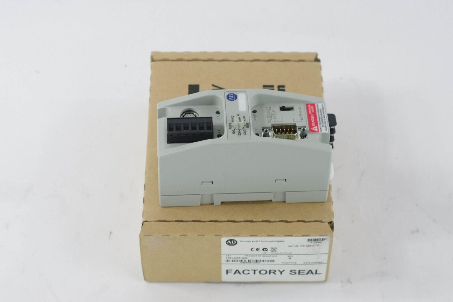 Allen Bradley 1761-NET-AIC Ser B AIC+ Advanced Interface Converter - Open