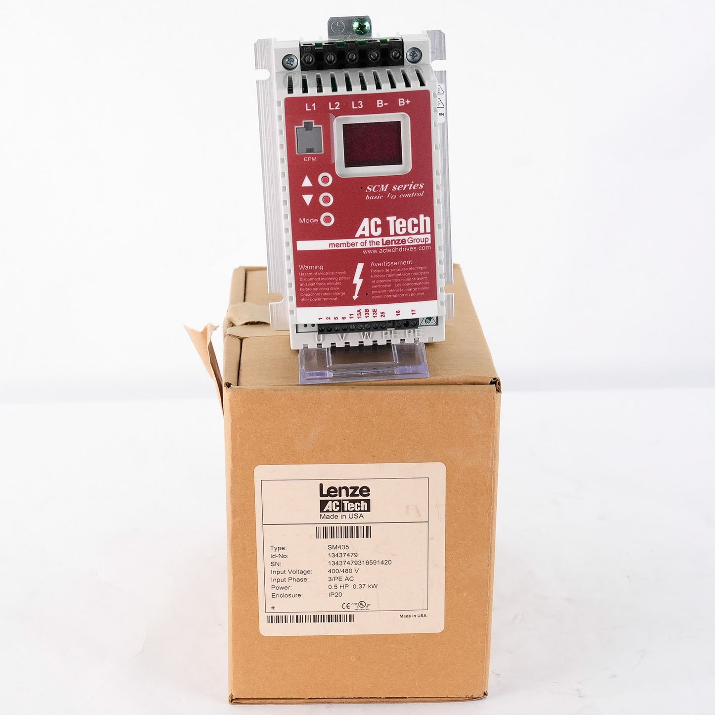 Lenze AC Tech SM405 Inverter Drive 0.5HP 0.37kW 480V 3-Phase - Open Box