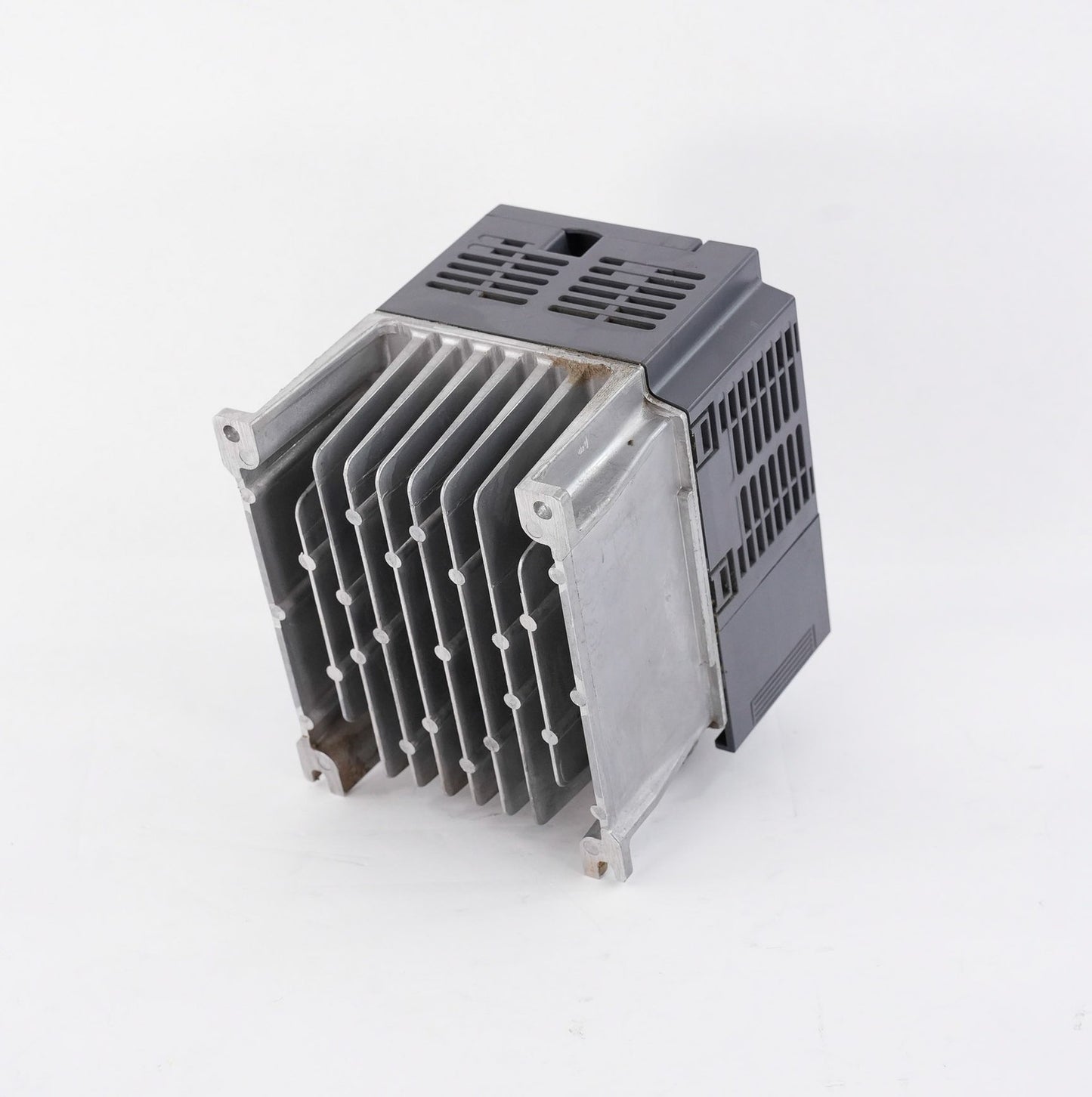 Mitsubishi Electric FR-D740-022-NA Inverter 3-Phase 380-480V FRD740022NA