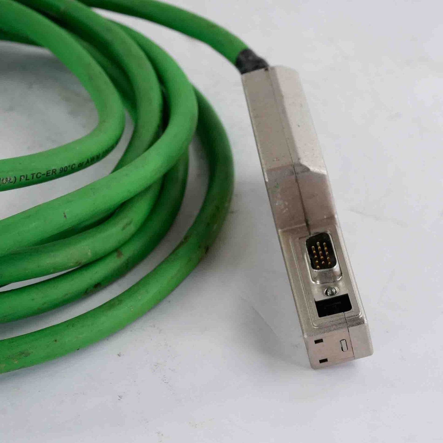 Allen Bradley 2090-CFBM7DF-CEAA05 /A Feedback Cable 150" 2090CFBM7DFCEAA05