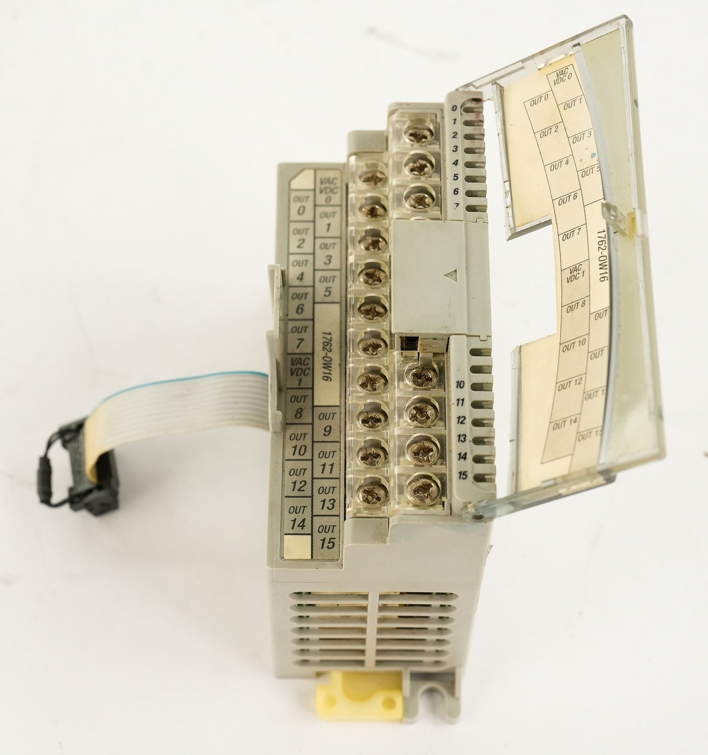 Allen Bradley 1762-OW16 /A MicroLogix 16-Point Relay Output Module 1762OW16