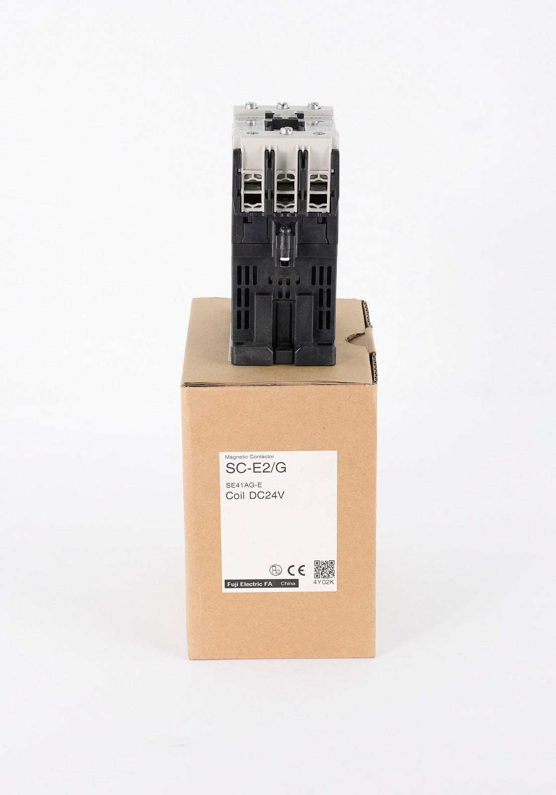 Fuji Electric SC-E2 G Magnetic Contactor 3-Pole 600V SCE2G - Open Box