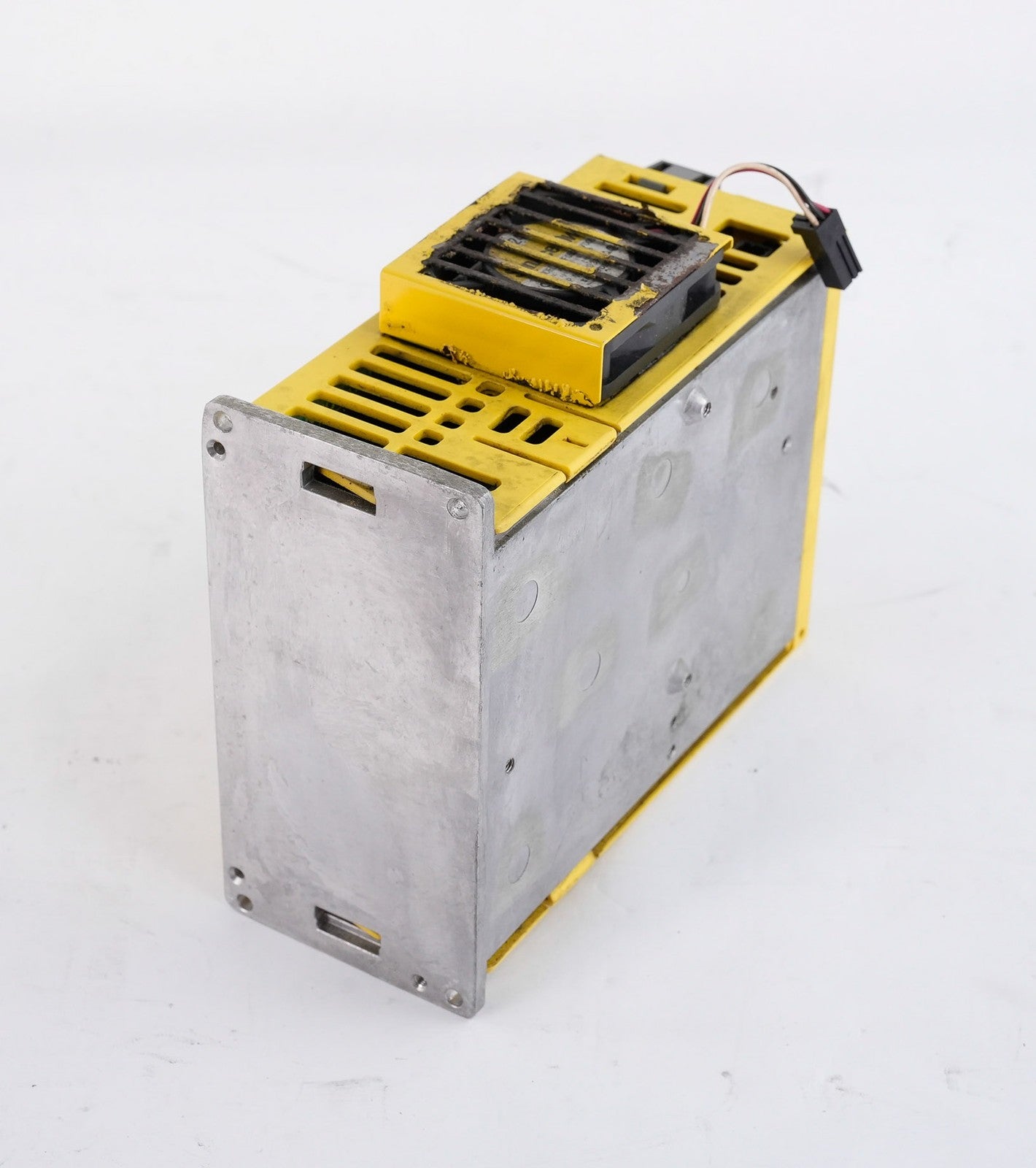 FANUC A06B-6132-H002 BiSV 20 Servo Amplifier Unit 3-Ph 200/240V 8A A06B6132H002