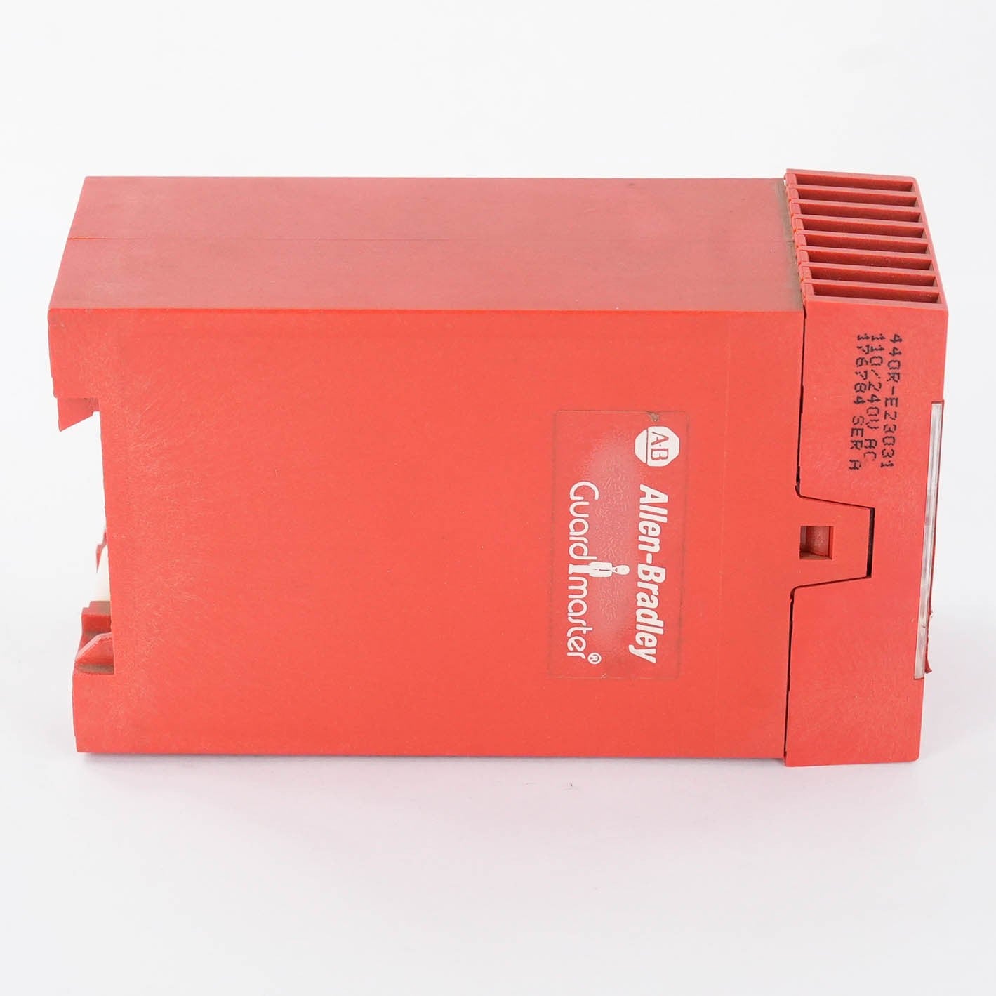 Allen Bradley 440R-E23031 Ser A Guardmaster MSR8T Safety Relay 24V AC/DC