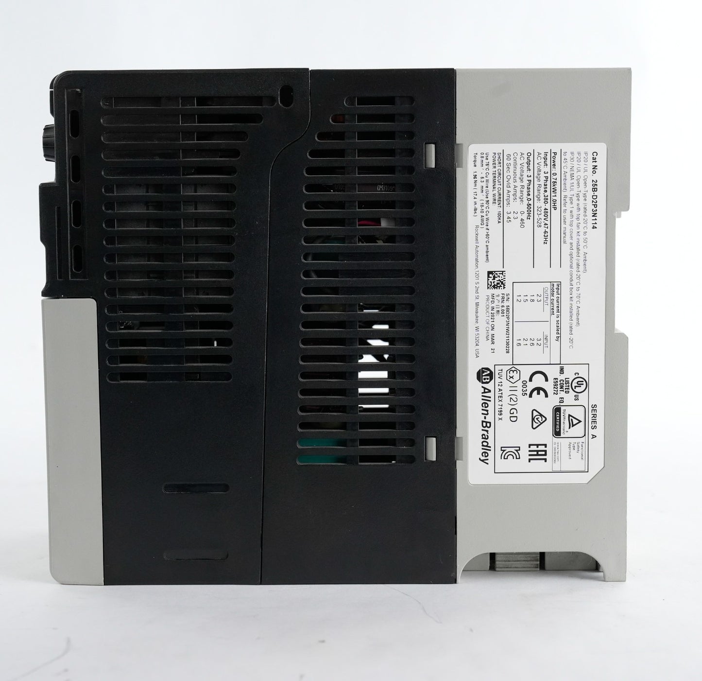 Allen Bradley 25B-D2P3N114 /A PowerFlex 525 3-Phase AC Drive 25BD2P3N114