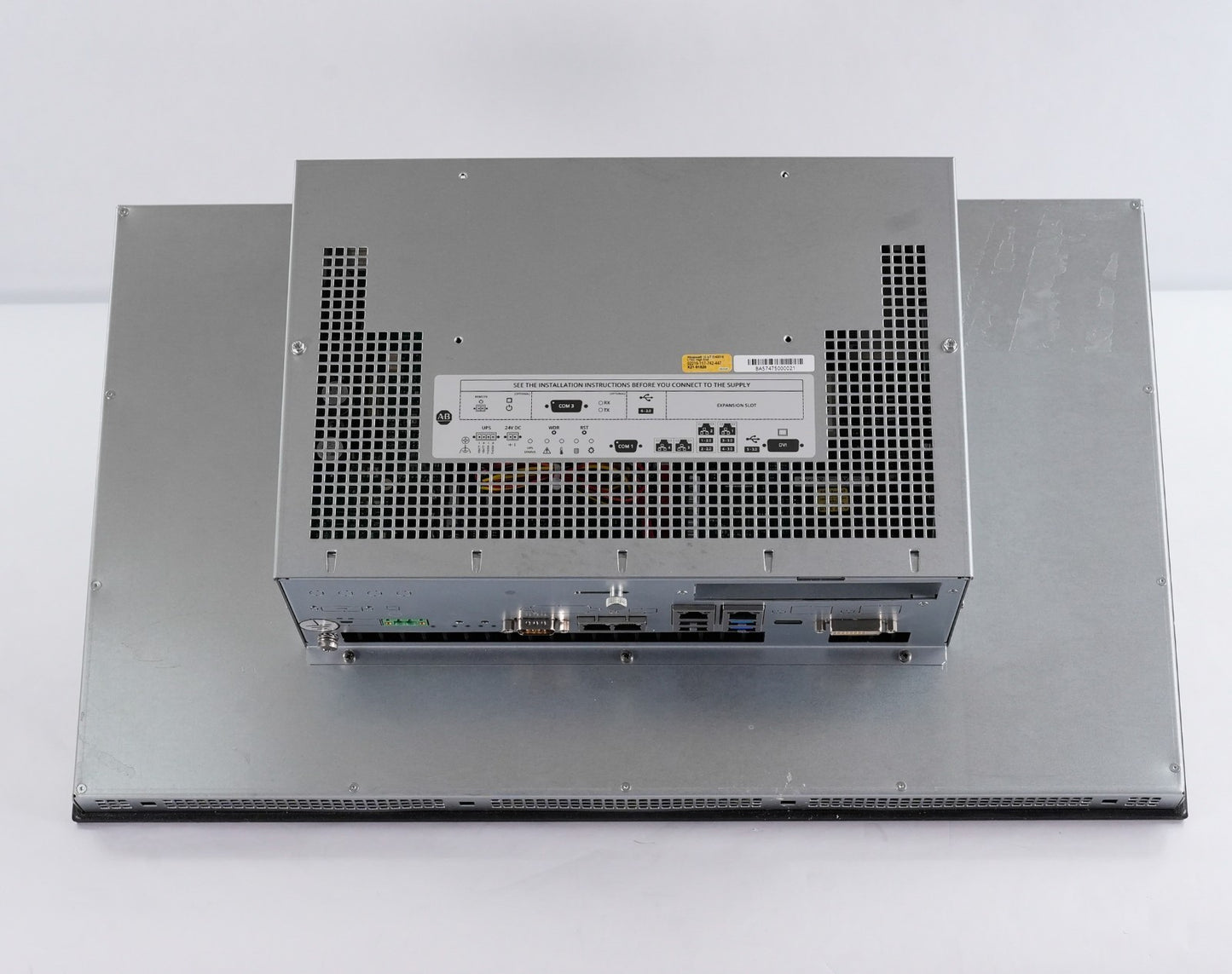 Allen Bradley 6300P-215AAPSFDNB-7DDBW19NNNDNN-NN1S /A VersaView 6300P Fanless PC