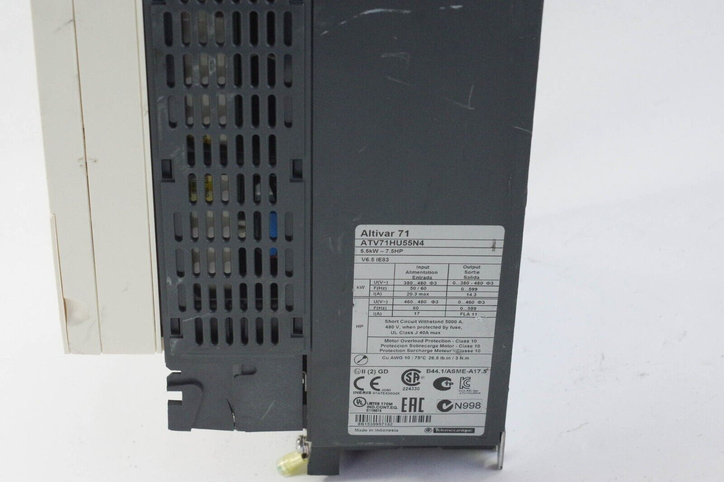 SCHNEIDER ELECTRIC ATV71HU55N4 Altivar 71 AC Drive 7.5HP