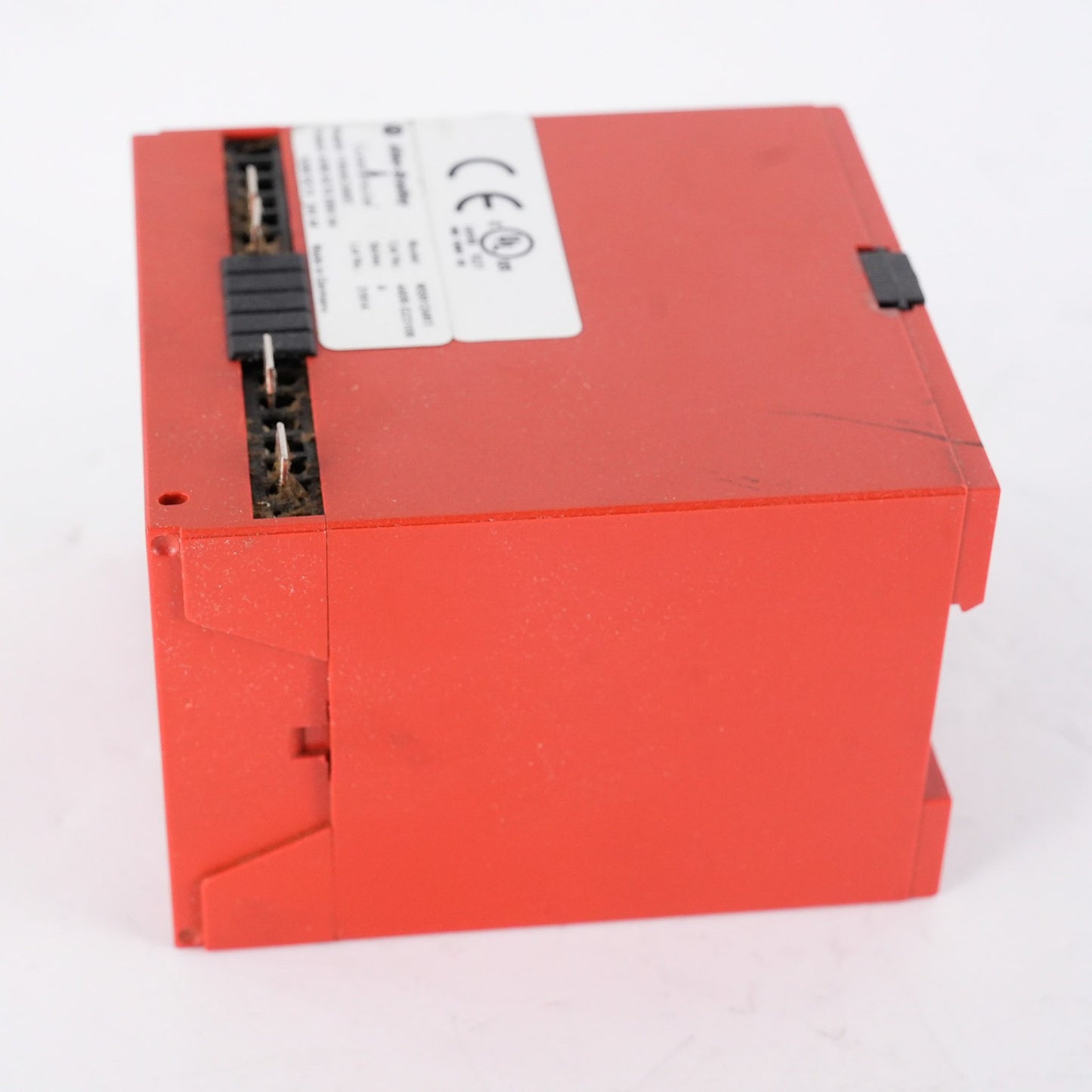 Allen Bradley 440R-G23108 /A Guardmaster MSR124RT Safety Relay 115VAC 250V 5A
