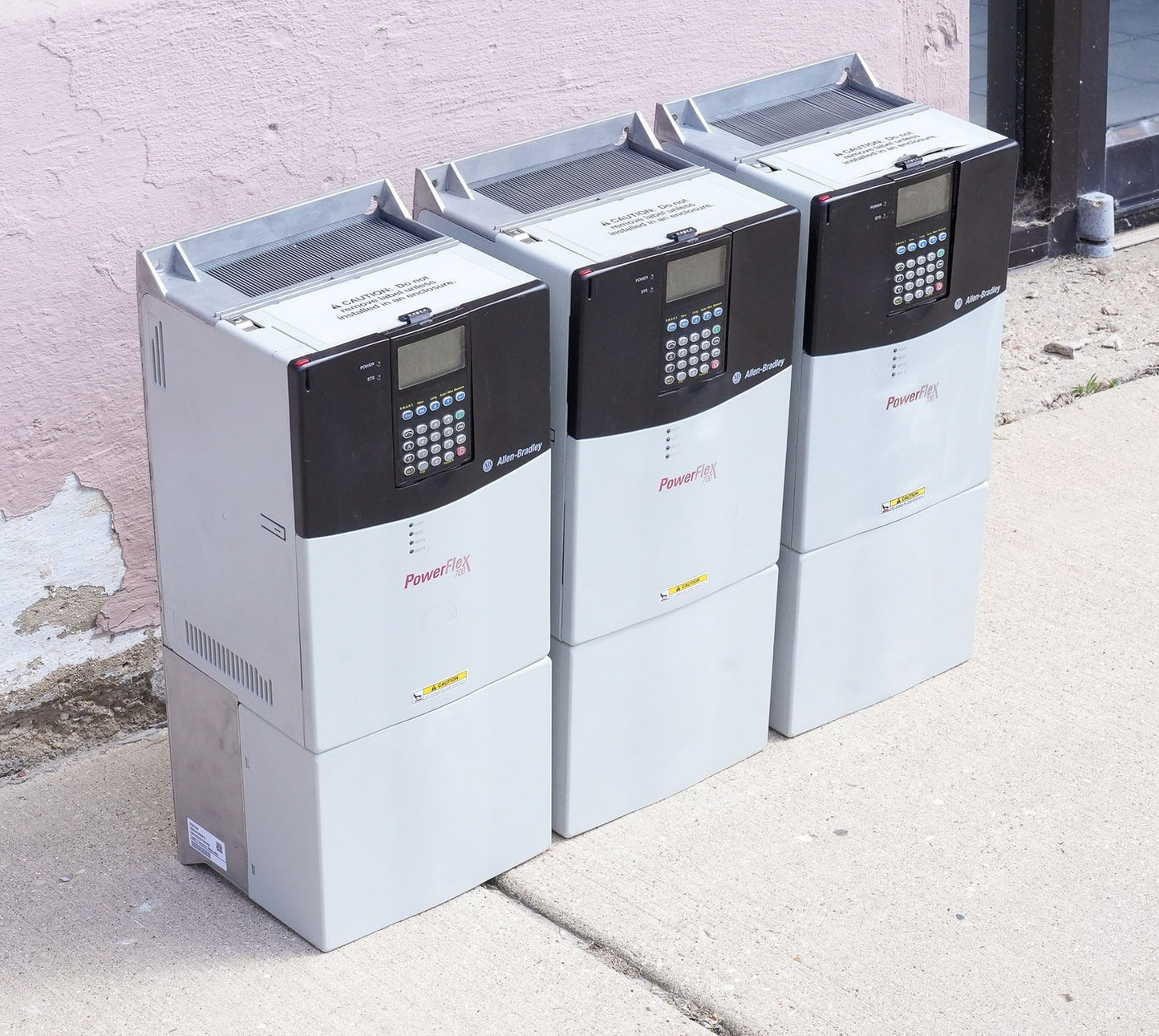 Allen Bradley 20BE052A0AYNAND0 /B PowerFlex 700 AC Drive 600V 52A 50HP with HMI