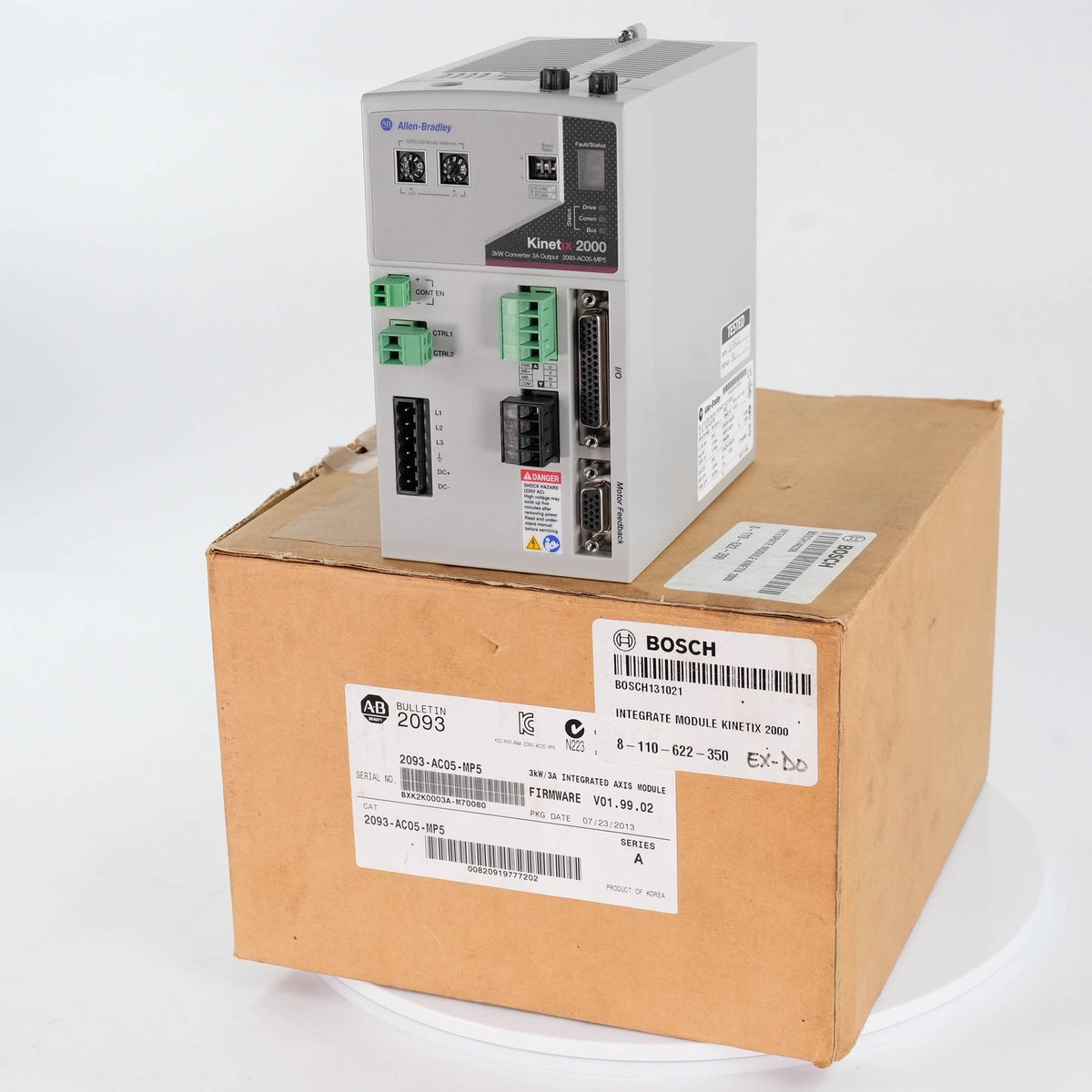 Allen-Bradley 2093-AC05-MP5 Kinetix 2000 3kw/3A Intergrated Axis Module Open Box