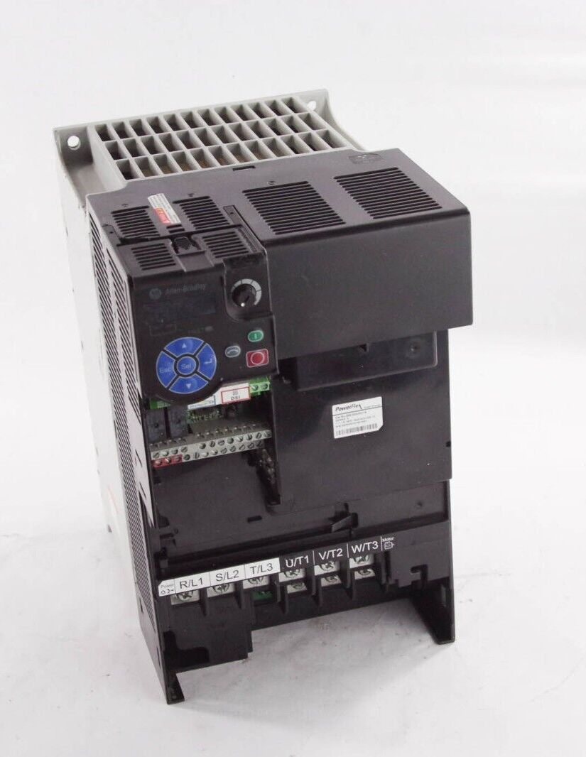 ALLEN BRADLEY 25B-D043N114 PowerFlex 525 - For Parts or Repair