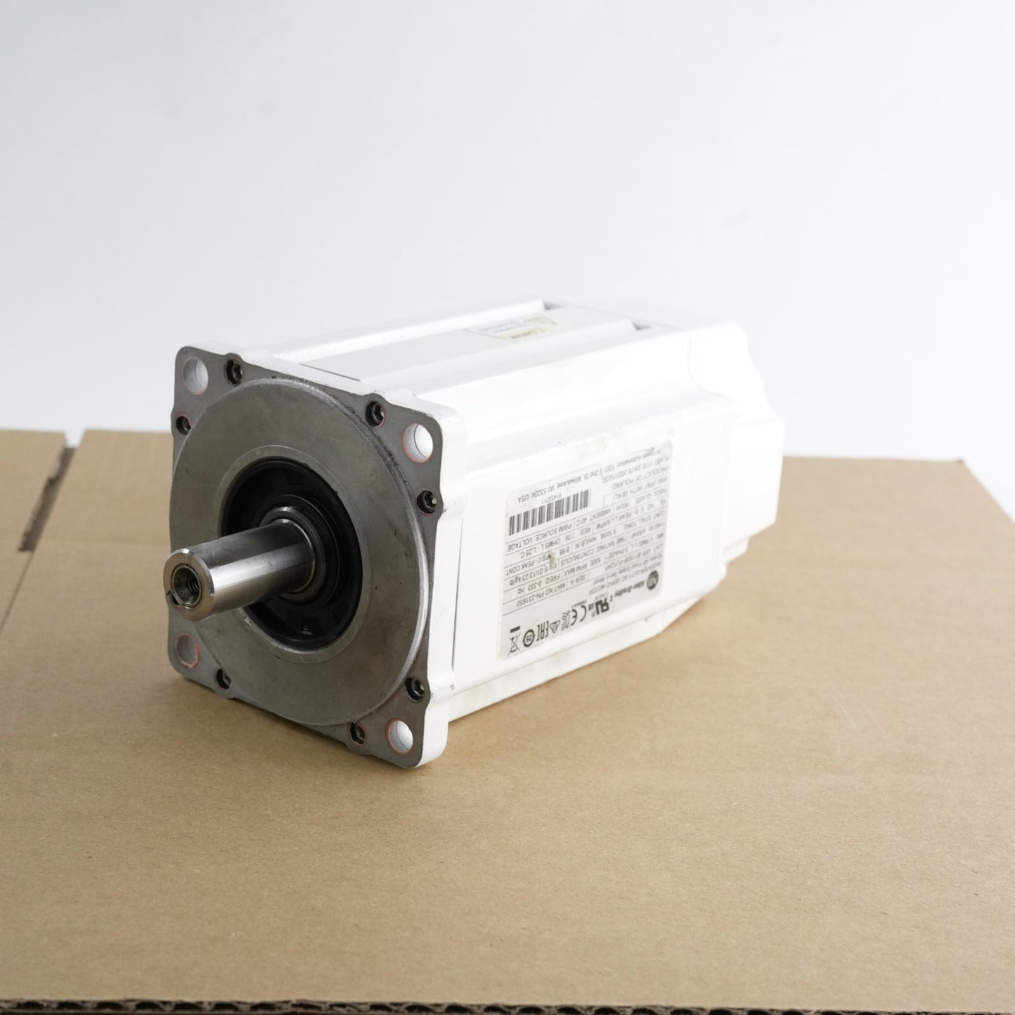 Allen Bradley VPF-B1153F-PJ12AF /A 5000 RPM 480V Inverter Duty AC Servo Motor