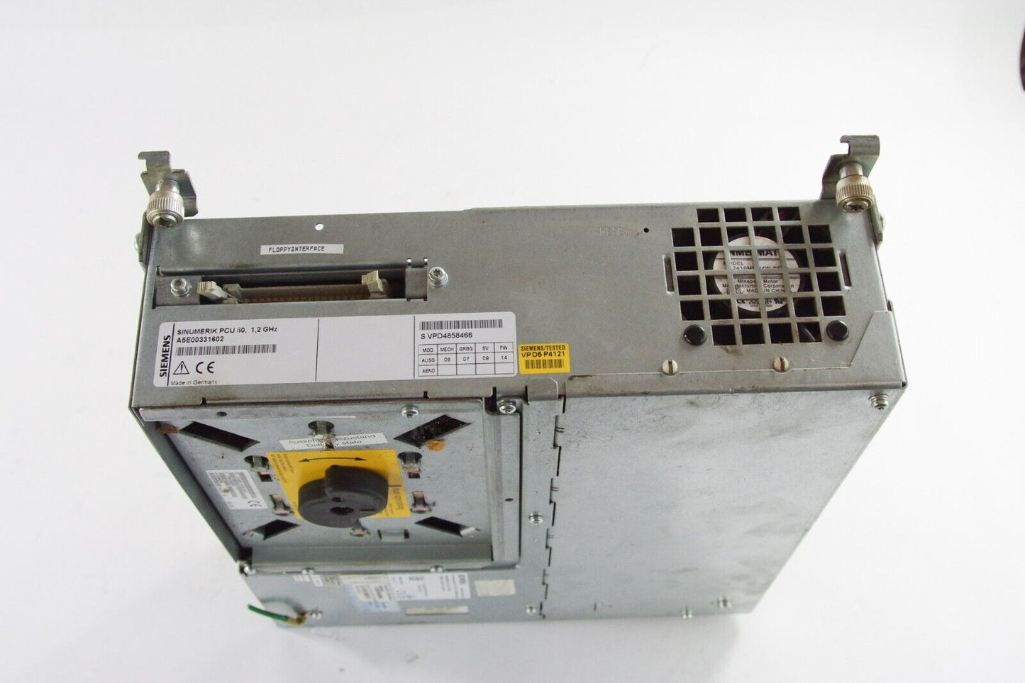 SIEMENS 6FC5210-0DF25-2AA0 SINUMERIK PCU 50, 1.2GHz + 6FC5247-0AF08-2AA0 HD