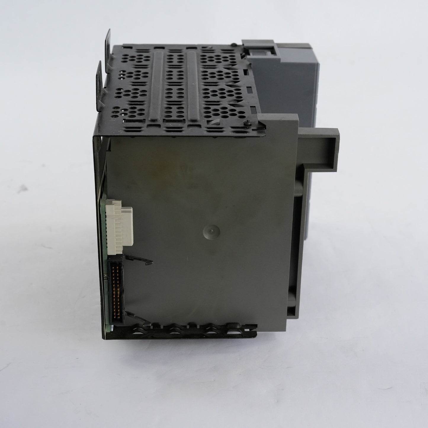Allen Bradley 1746-A4 /B SLC 500 4-Slot Rack Chassis 1746A4
